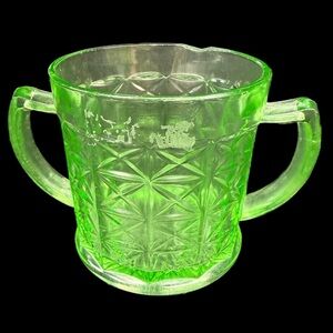 Hazel Atlas Uranium Glass Sugar bowl depression vaseline glass 1930’s